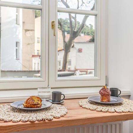 Cozy Quiet New Apartment In Karlin Square Praha Bagian luar foto